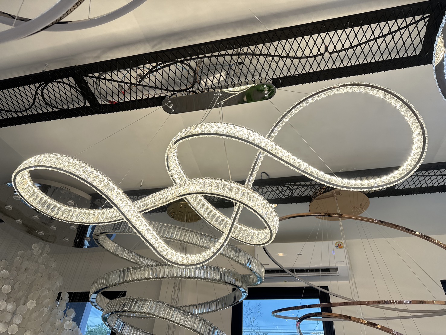 โคมไฟห้อยระย้า MODEL :: CDL-390