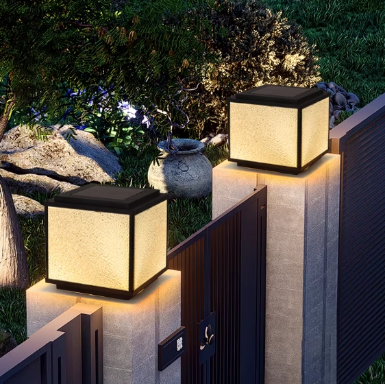 โคมไฟหัวเสา MODEL :: PTL-02