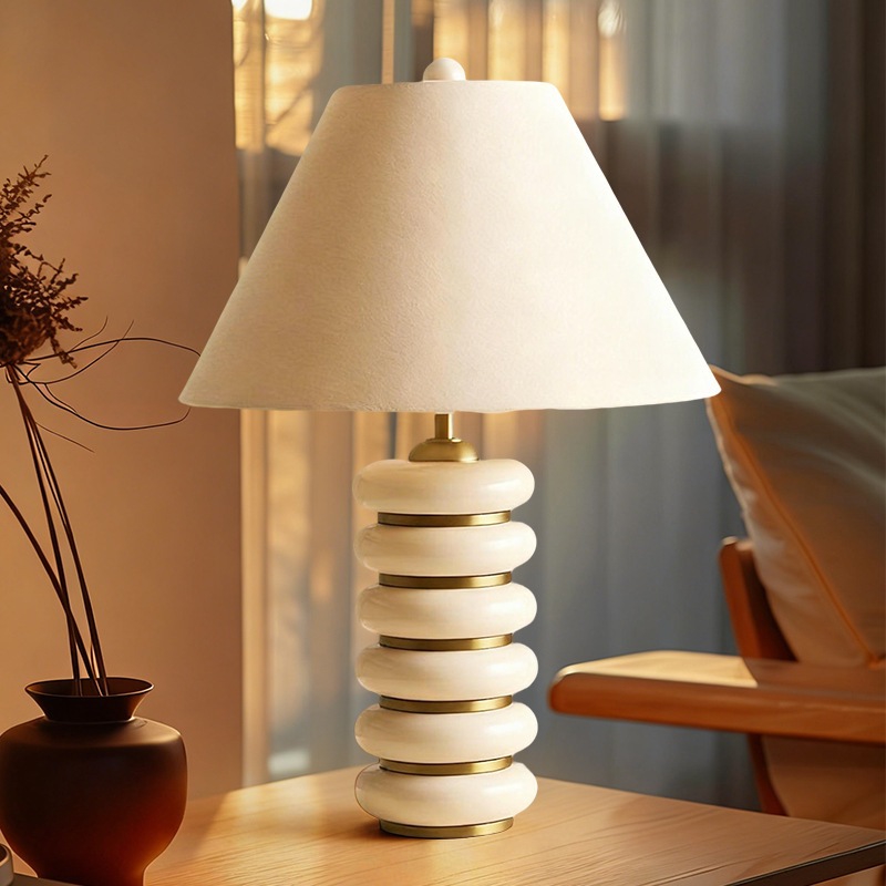 โคมไฟตั้งโต๊ะ MODEL :: TL-127